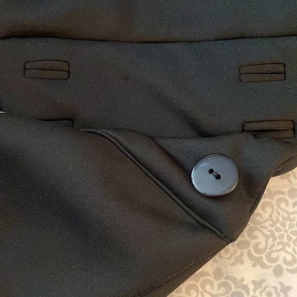 Mynt jacket or blazer, black with asymmetrical white lapel. Size 20W. - Picture 6 of 8